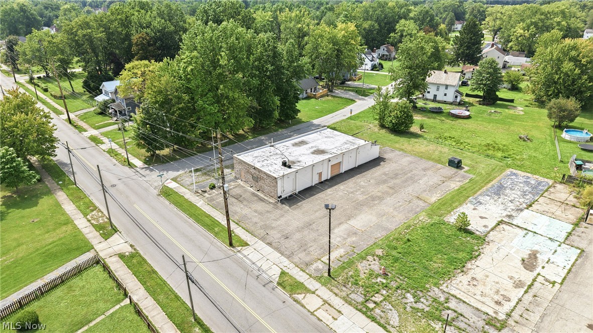 2237 N Park Avenue Warren OH 44483