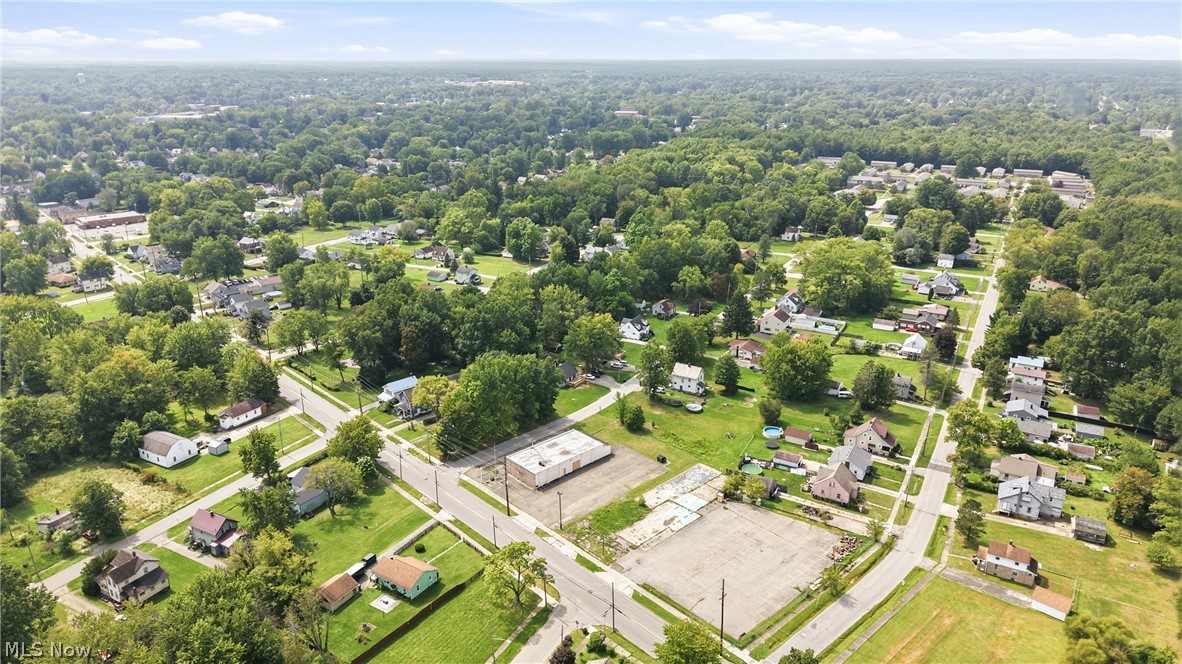 2237 N Park Avenue Warren OH 44483