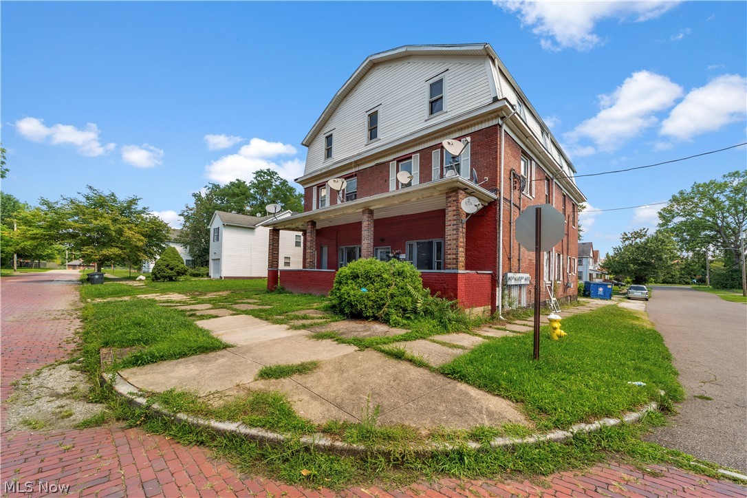 167 Chittenden Street Akron OH 44306