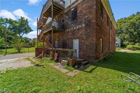 167 Chittenden Street Akron OH 44306