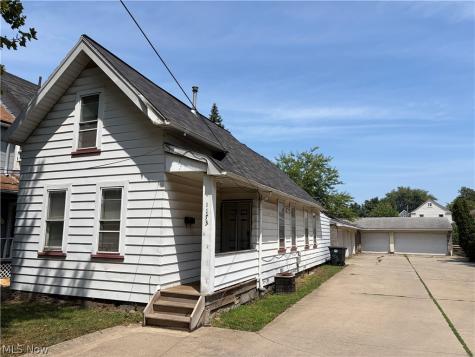 1177 E 60 Street Cleveland OH 44103