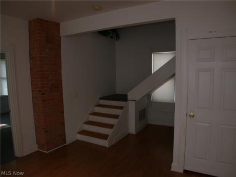 1177 E 60 Street Cleveland OH 44103