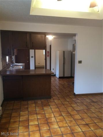1177 E 60 Street Cleveland OH 44103