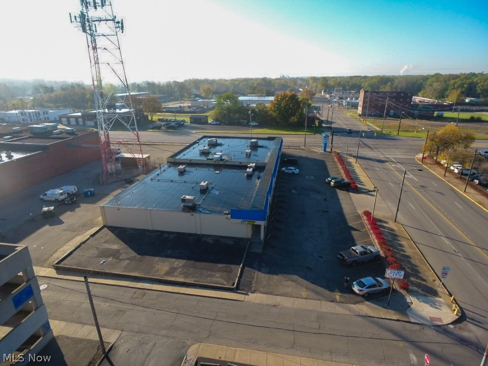 231 Main Avenue SW Warren OH 44481