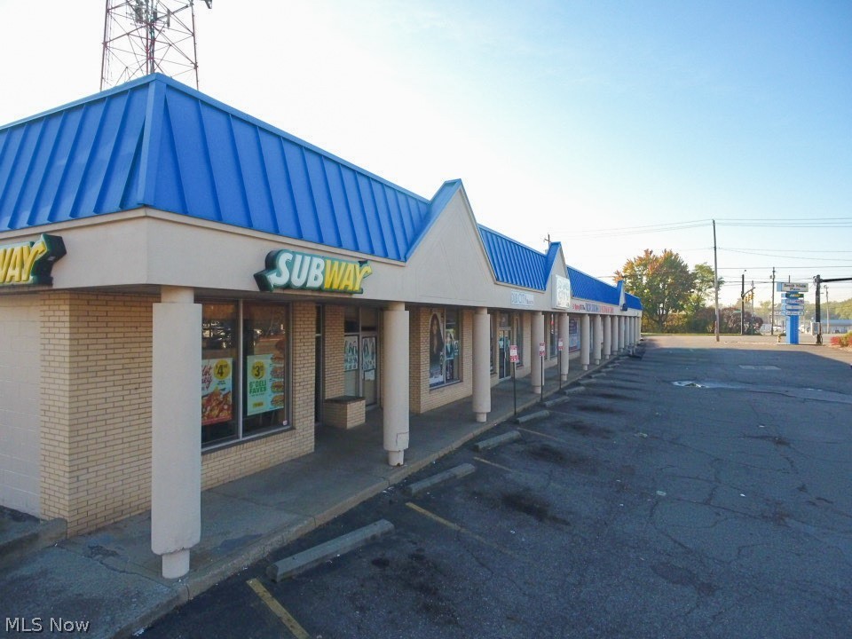 231 Main Avenue SW Warren OH 44481