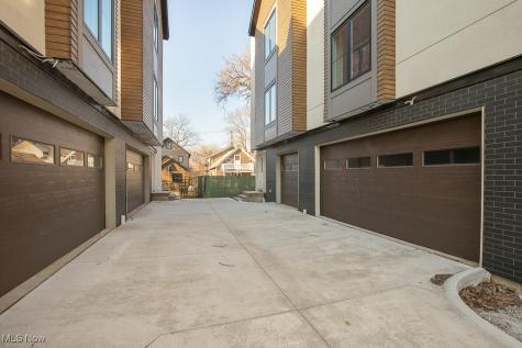 2494-2500 Thurman Avenue Cleveland OH 44113