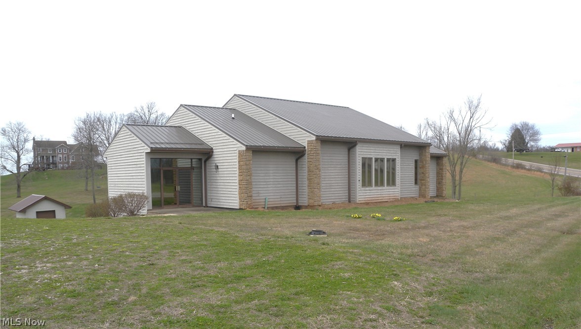 1777 State Route 83 Beverly OH 45715