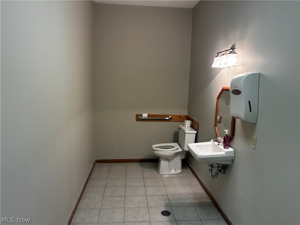 1777 State Route 83 Beverly OH 45715
