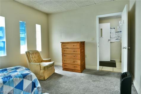 21 Indiana Avenue Youngstown OH 44505