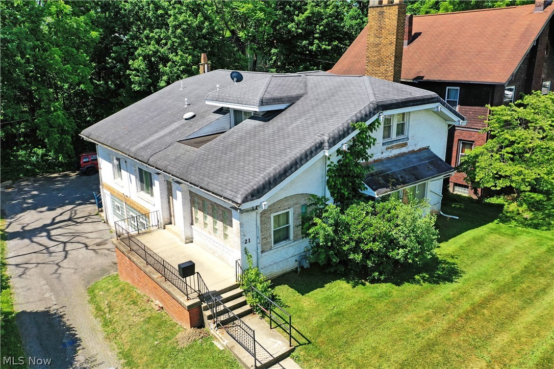 21 Indiana Avenue Youngstown OH 44505