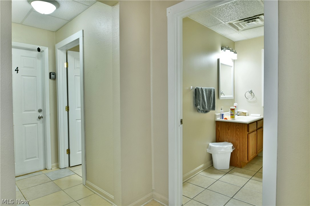 21 Indiana Avenue Youngstown OH 44505