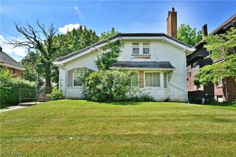 21 Indiana Avenue Youngstown OH 44505