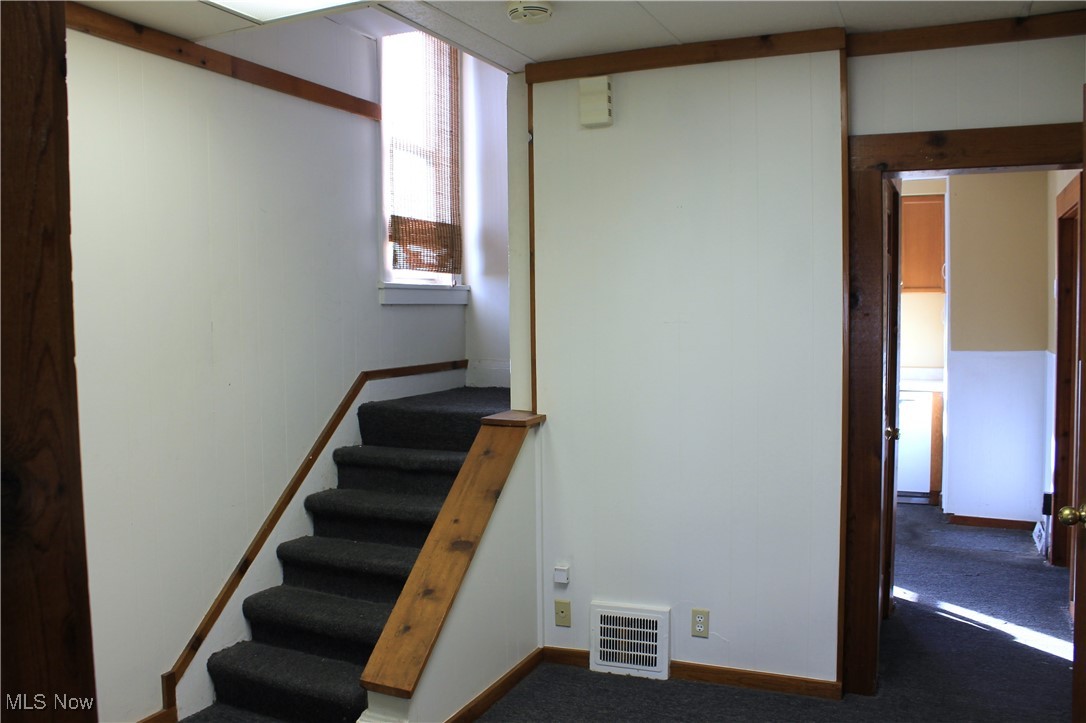 988 E 185th Street Cleveland OH 44119