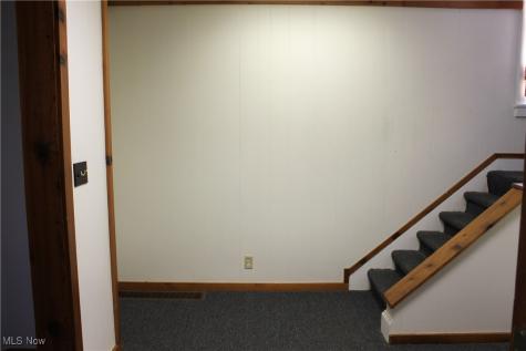 988 E 185th Street Cleveland OH 44119