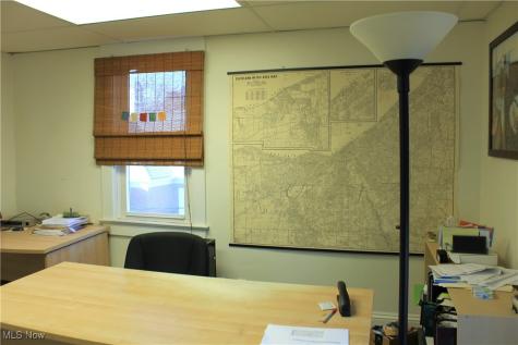 988 E 185th Street Cleveland OH 44119