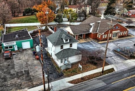 988 E 185th Street Cleveland OH 44119