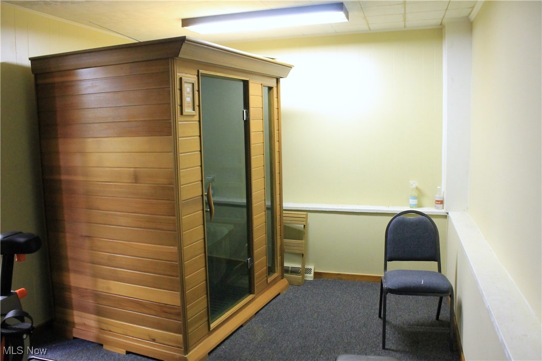 988 E 185th Street Cleveland OH 44119