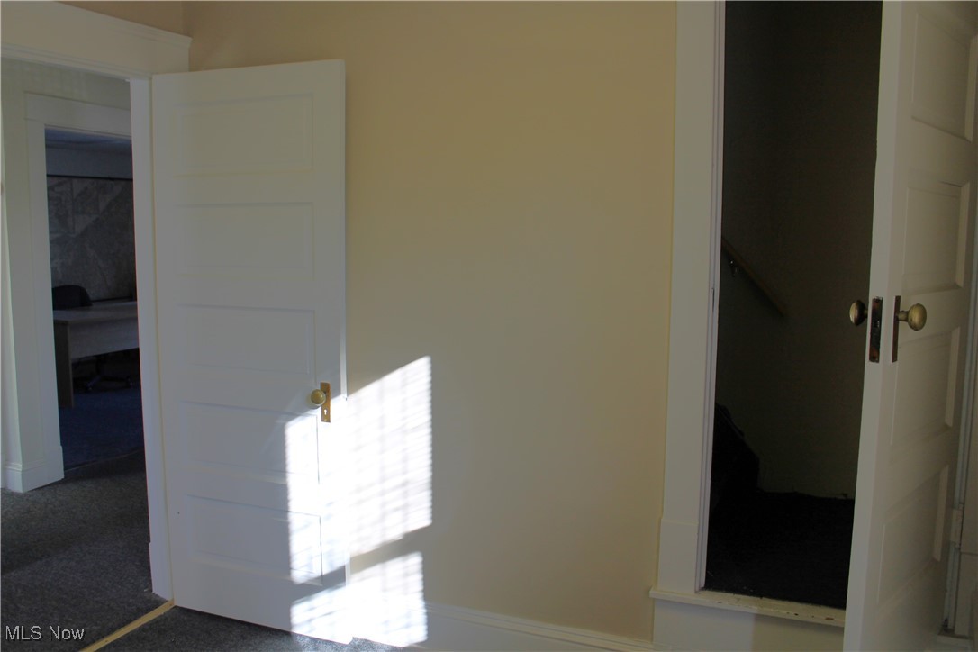 988 E 185th Street Cleveland OH 44119