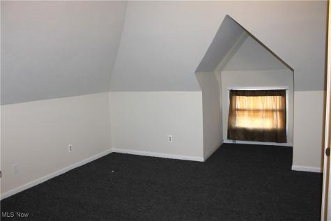 988 E 185th Street Cleveland OH 44119