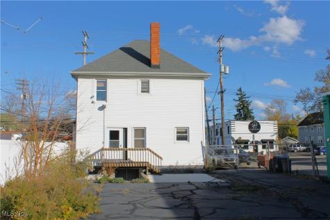 988 E 185th Street Cleveland OH 44119