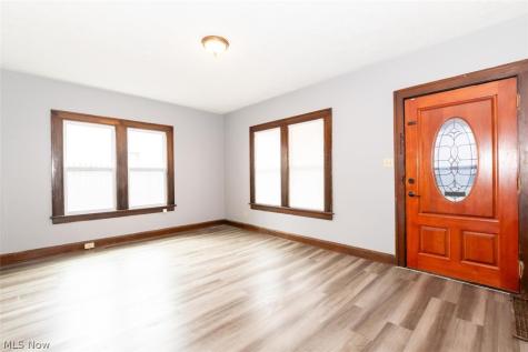 2241 Tuscarawas Street W Canton OH 44708