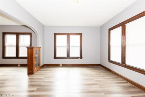 2241 Tuscarawas Street W Canton OH 44708