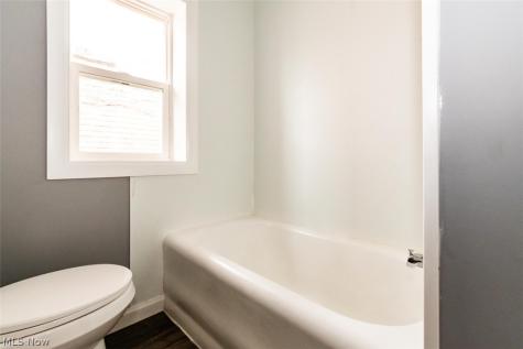 2241 Tuscarawas Street W Canton OH 44708