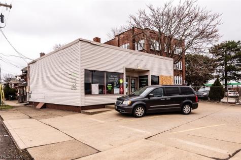 2241 Tuscarawas Street W Canton OH 44708