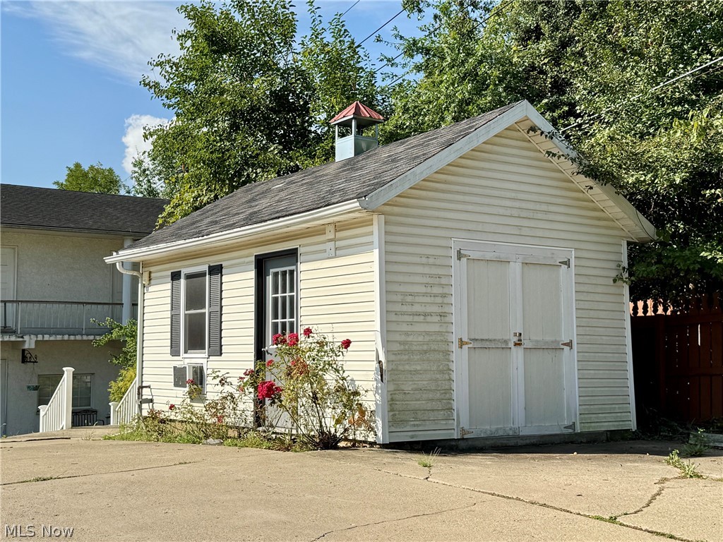 1535 Maple Avenue Zanesville OH 43701