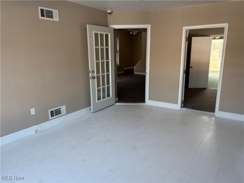 223 Churchill Hubbard Road Youngstown OH 44505