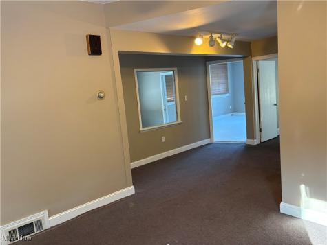 223 Churchill Hubbard Road Youngstown OH 44505