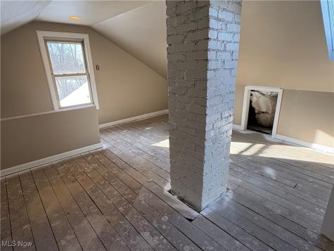 223 Churchill Hubbard Road Youngstown OH 44505