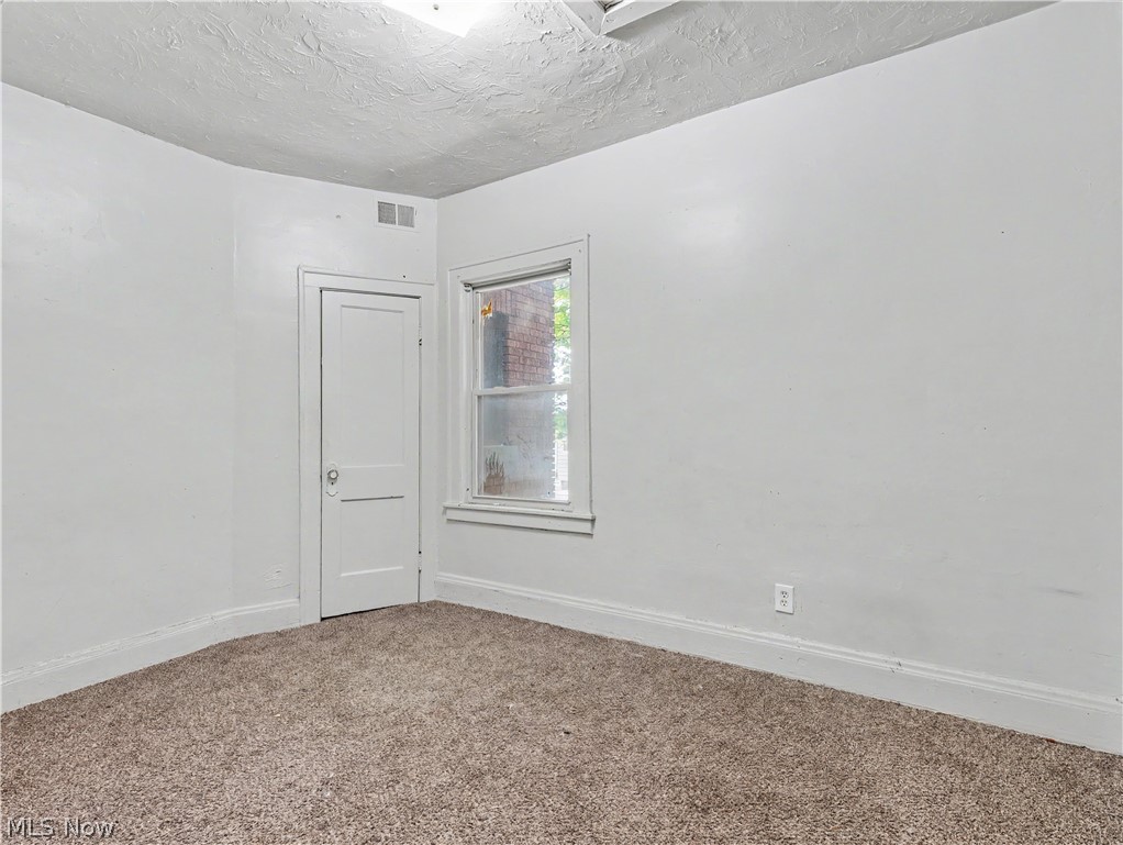 975 Parkwood Drive Cleveland OH 44108