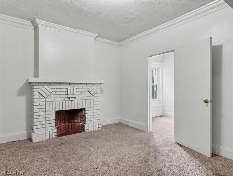 975 Parkwood Drive Cleveland OH 44108