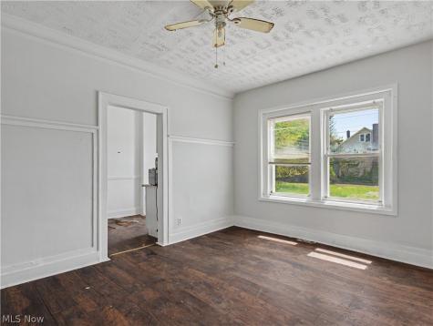 975 Parkwood Drive Cleveland OH 44108