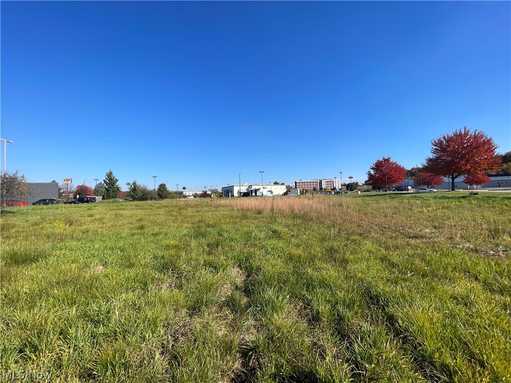 Lot 14 Patriot Boulevard Austintown OH 44515