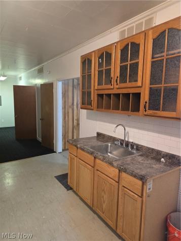 433 Oberlin Road Elyria OH 44035