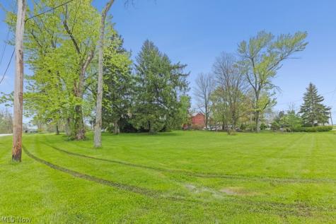 2480 & 2464 Medina Road Medina OH 44256