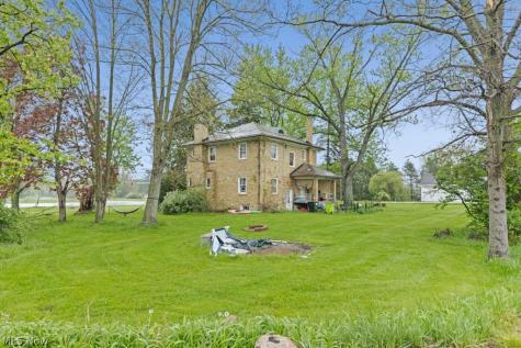 2480 & 2464 Medina Road Medina OH 44256