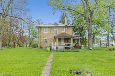 2480 & 2464 Medina Road Medina OH 44256