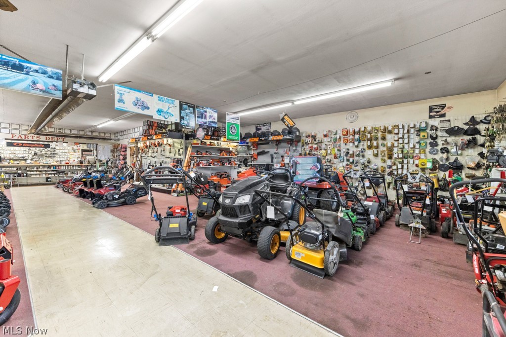 2480 & 2464 Medina Road Medina OH 44256
