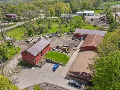 2480 & 2464 Medina Road Medina OH 44256