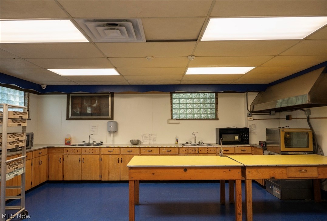 239 W Lincoln Way Lisbon OH 44432
