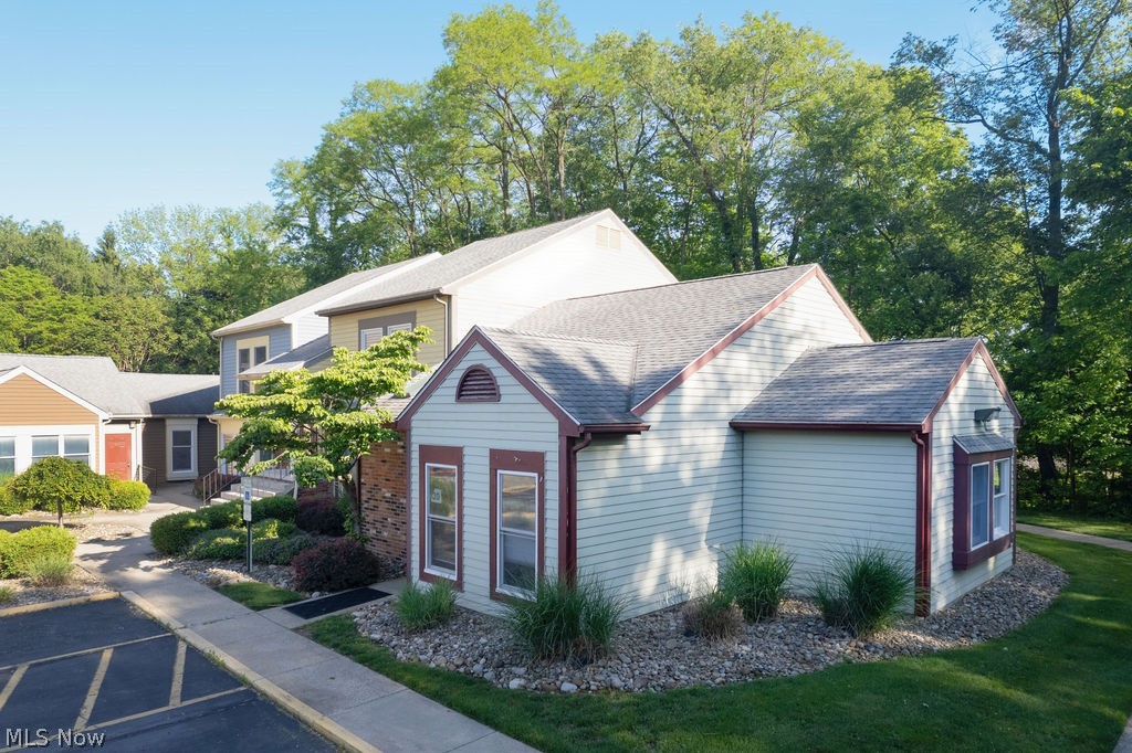 30 Munroe Falls Avenue Munroe Falls OH 44262