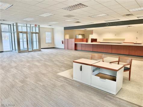 6020 Manchester Road Akron OH 44319