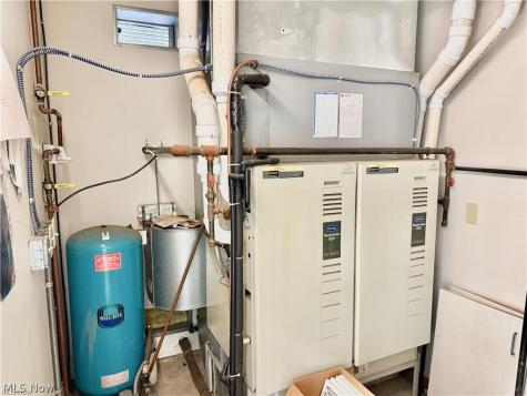 6020 Manchester Road Akron OH 44319