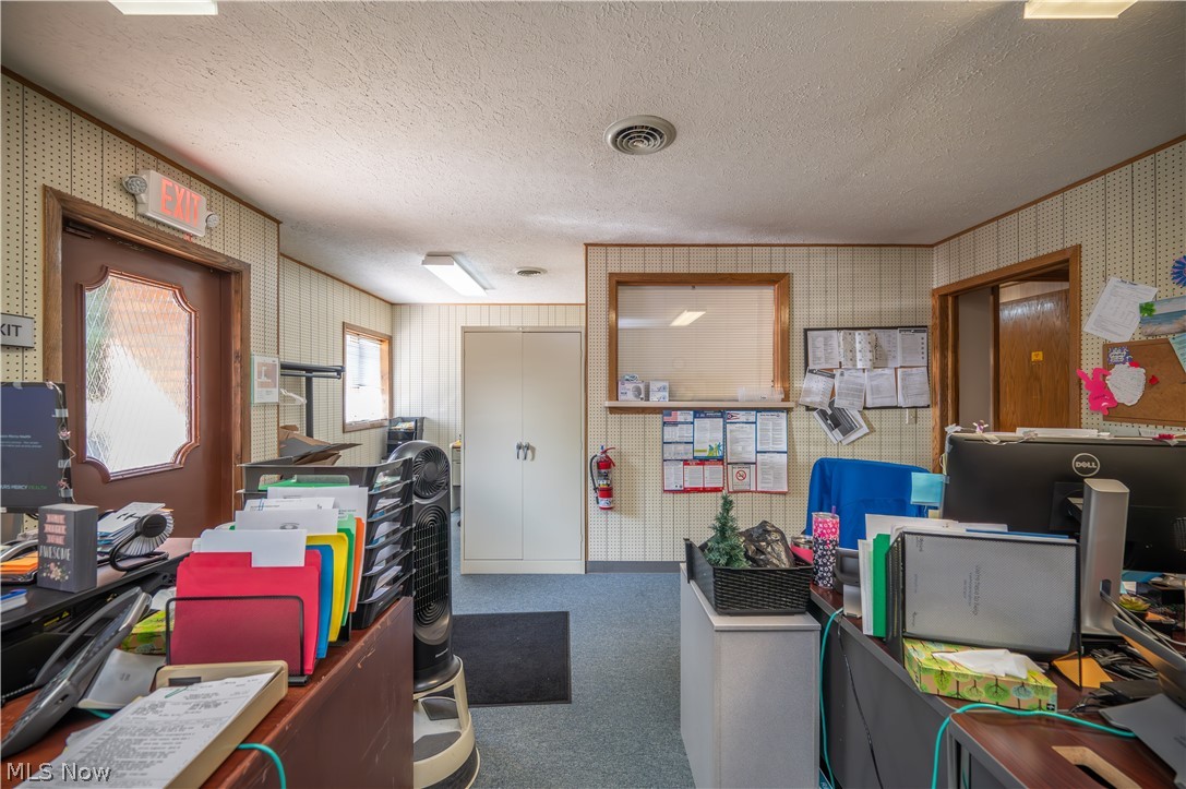 1360 N Main Street Mineral Ridge OH 44440