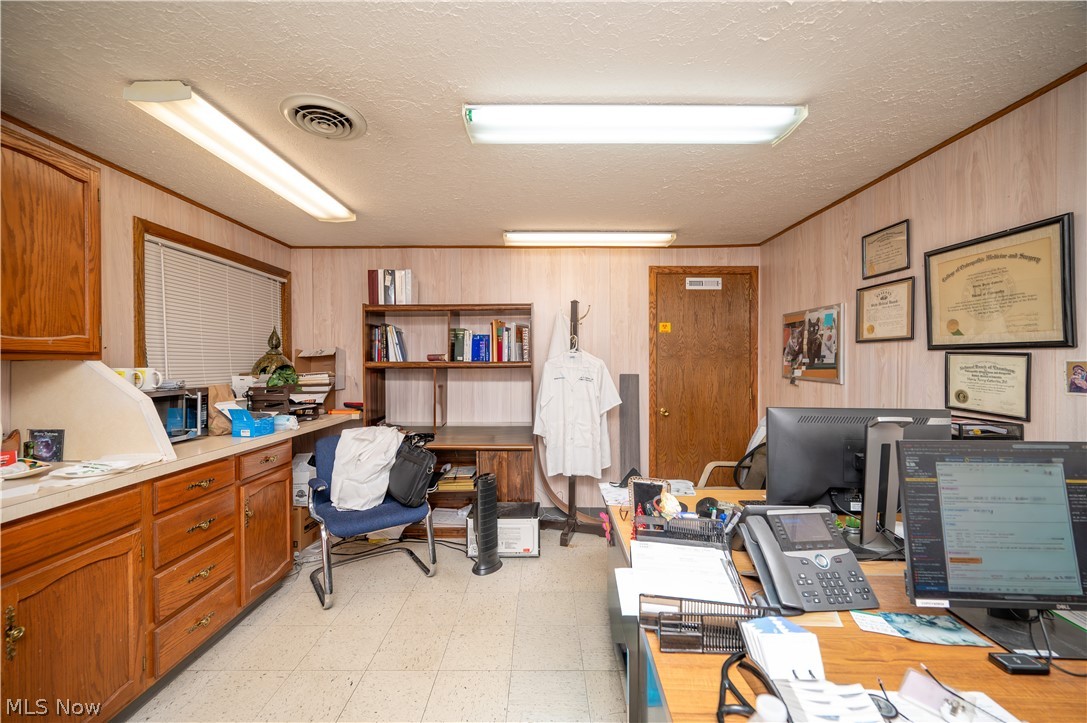 1360 N Main Street Mineral Ridge OH 44440
