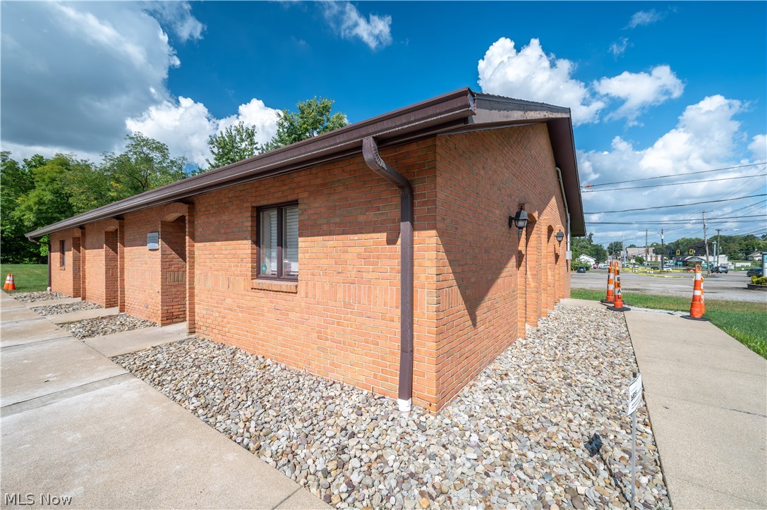 1360 N Main Street Mineral Ridge OH 44440