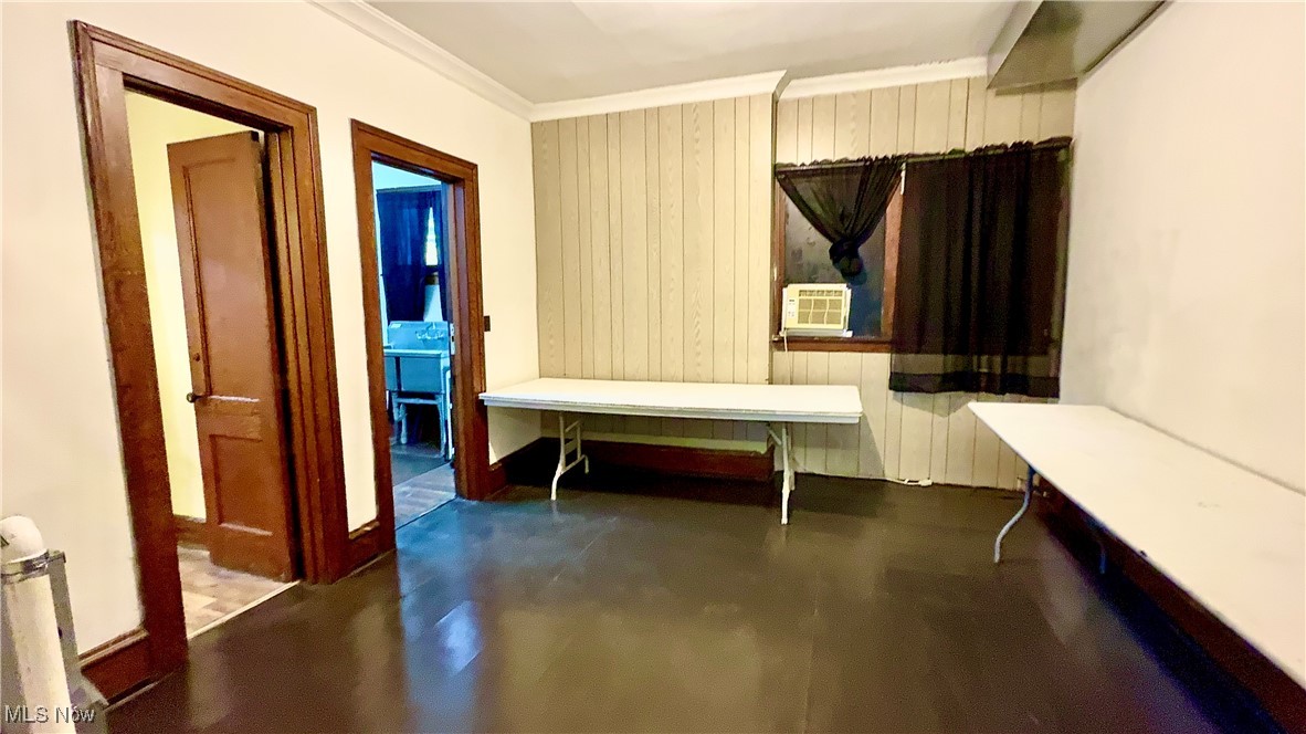 3736 E 71 Street E Cleveland OH 44105